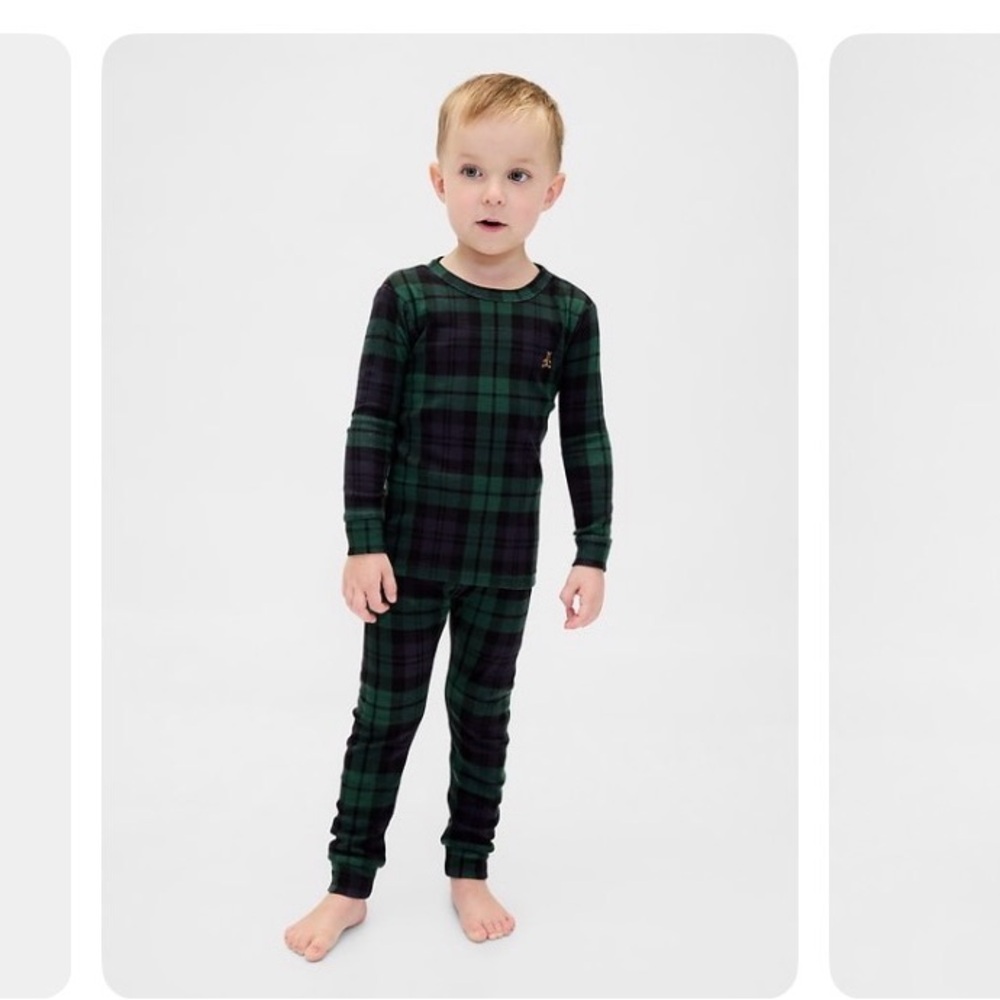 GAP Kids Dark Green and Navy Plaid Pajama Set - Picture 2 of 2